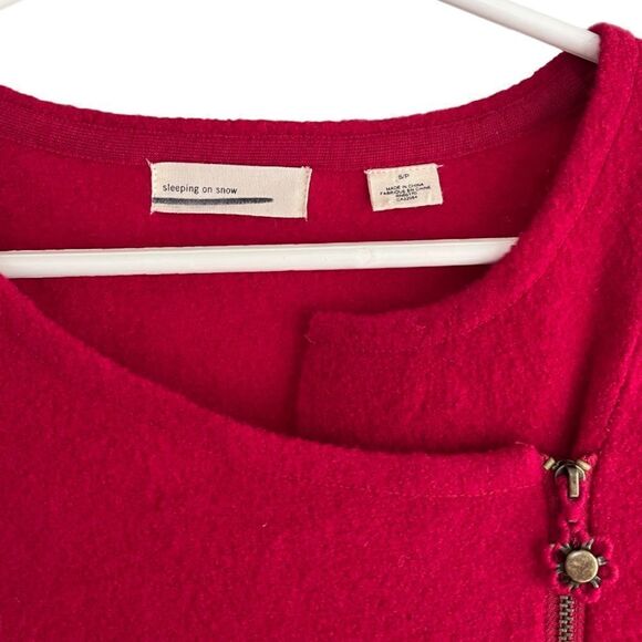 ANTHRO | 100% Wool Dramatic Shoulder Zip Up Sweater (S) - Picture 5 of 5